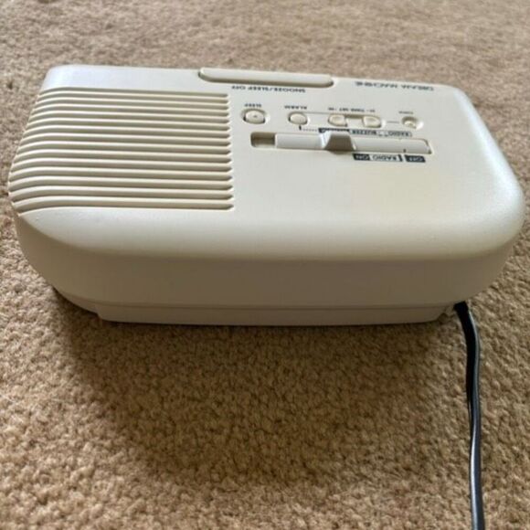 Sony Dream Machine ICF-C25 FM/AM Clock Radio - Picture 6 of 8
